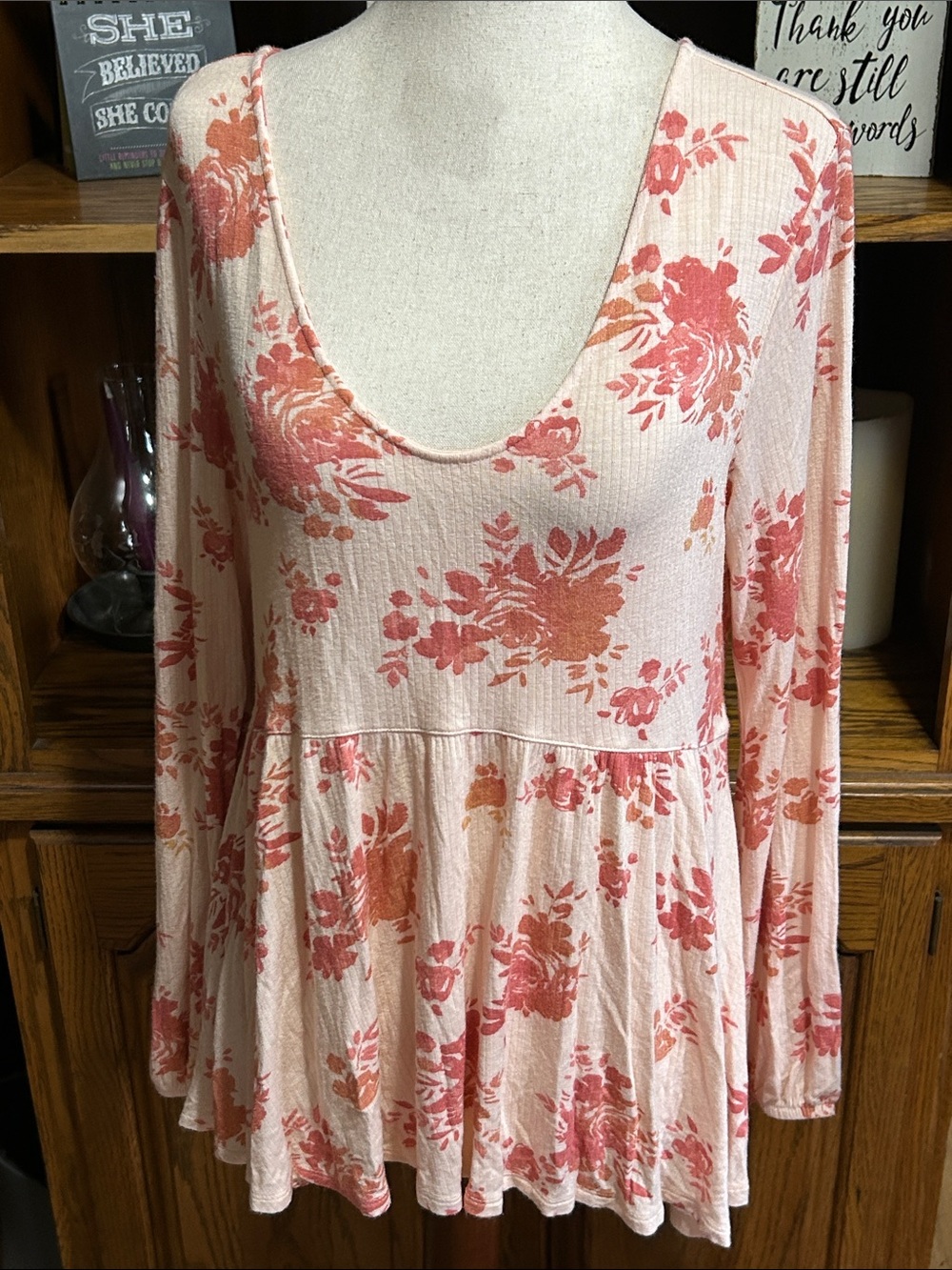 Mudd Long-Sleeve Floral Peplum Top in Blush Pink and Coral Large